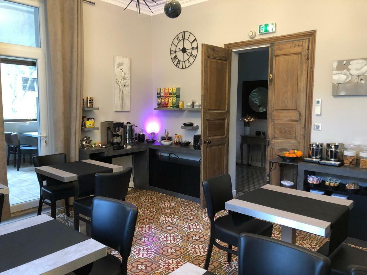 Hotel Le Lys D'Or فاوفيرت المظهر الخارجي الصورة