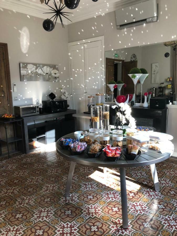 Hotel Le Lys D'Or فاوفيرت المظهر الخارجي الصورة